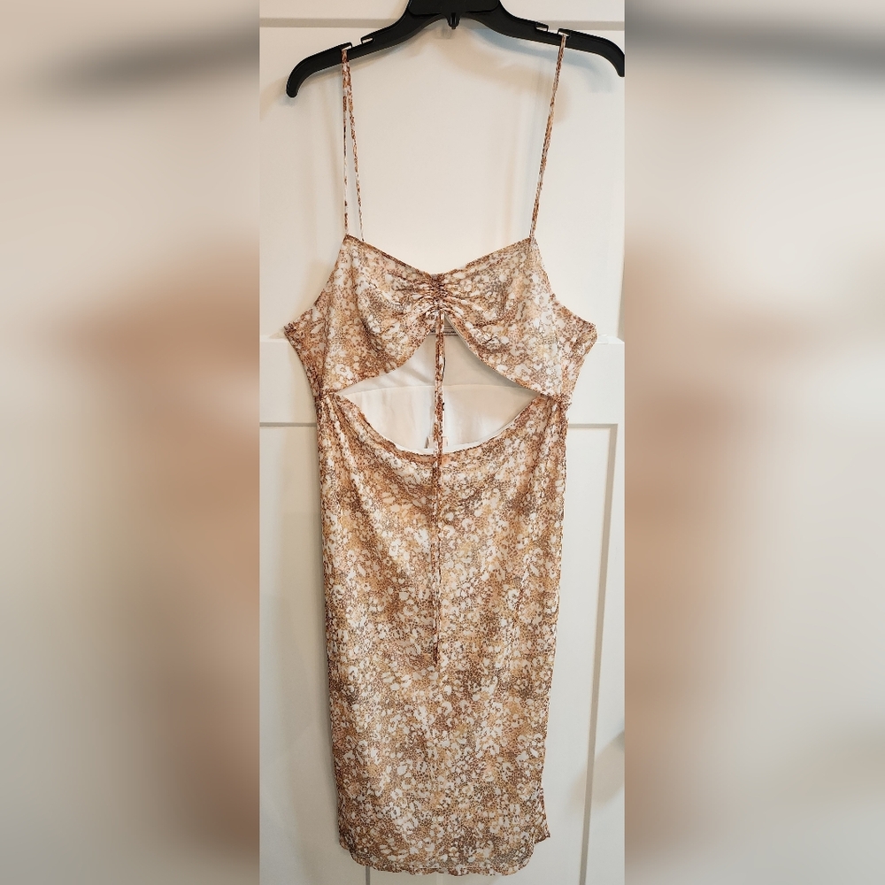 Bcbgeneration keyhole spaghetti strap dress. Size Large.  Nwt